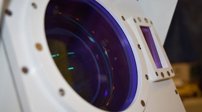 Can the US military build Star Wars-style laser cannons for its troops?