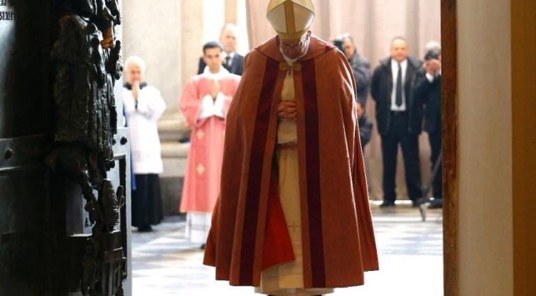 Pope’s year-end message warns about ‘tyranny of evil’