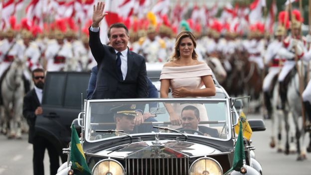 Jair Bolsonaro: Brazil’s new far-right president urges unity